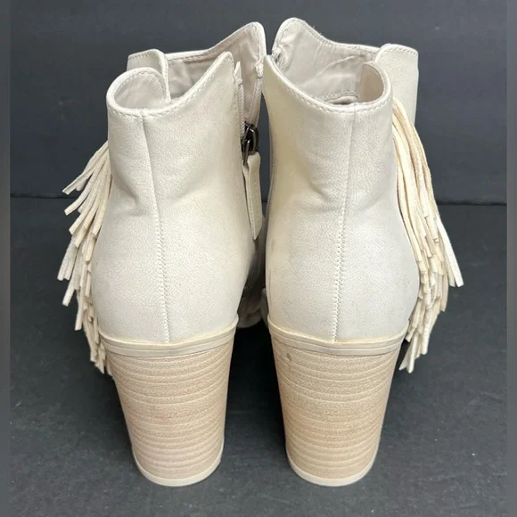 Altar'd State Fringe Suede Booties Women Size 9M - Picture 4 of 10